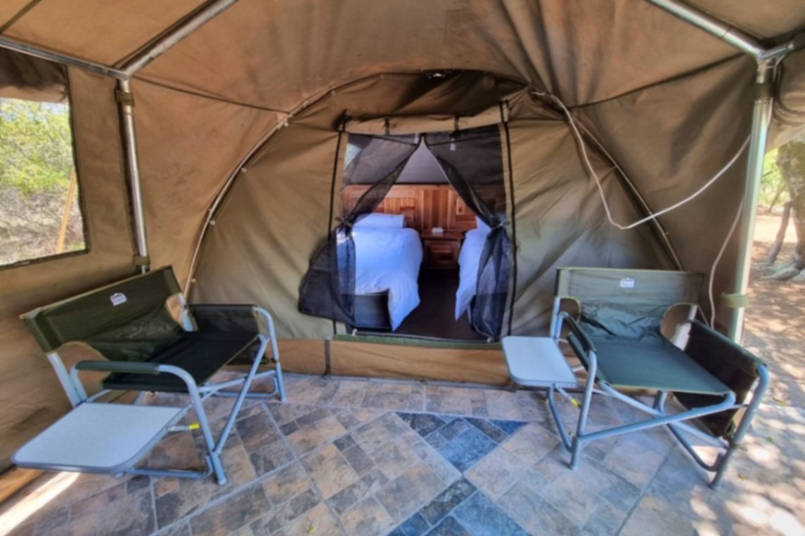 Lounge tent